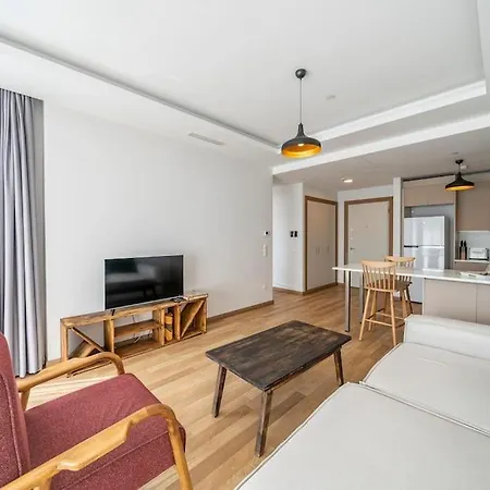 Premium Furnished 1 Bedroom, 24/7 Security, Κωνσταντινούπολη